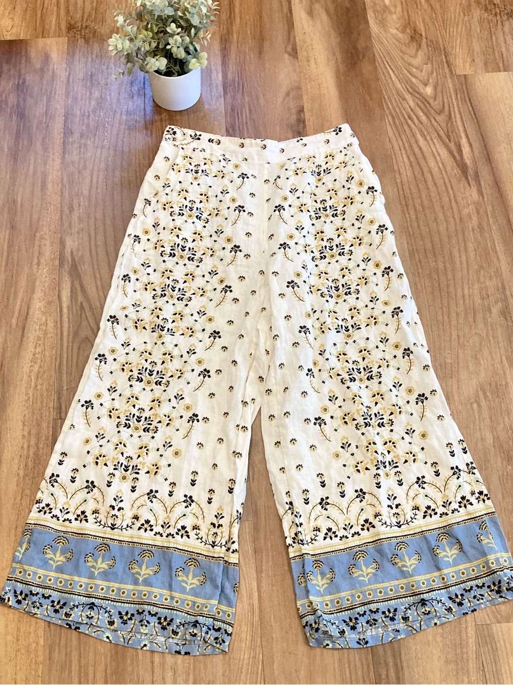 Joie Linen Floral-Accent Boho Wide Leg Pants